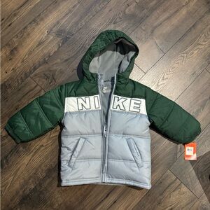 Y2K Vintage Nike Forest Green and Light Gray Hooded Jacket Brand New size 4 T